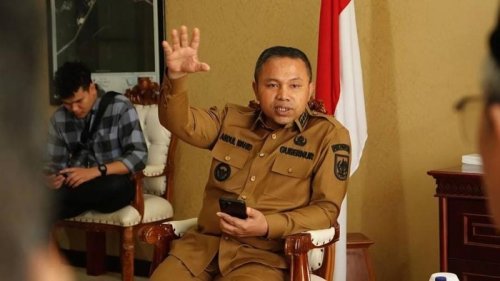 Intip Garasi Gubernur Riau Abdul Wahid yang Kena OTT KPK