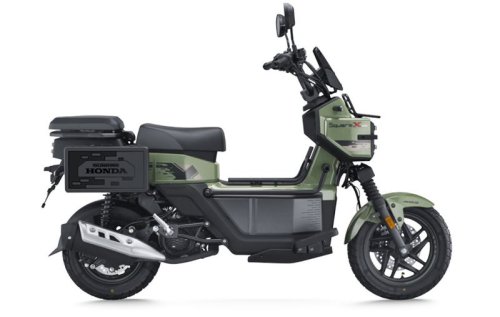 Honda, Iritnya Konsumsi BBM Skutik Terbaru Honda, Jakarta-Bogor Cuma Seliter!