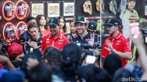 Valentino Rossi: MotoGP Mandalika Seperti Balapan di Rumah Kedua