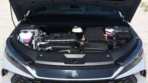 BYD | BYD Luncurkan Mobil Hybrid 'Murah', Konsumsi BBM-nya 100 Km/2,7 L