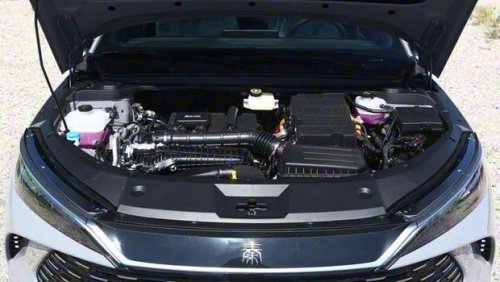 BYD, BYD Luncurkan Mobil Hybrid 'Murah', Konsumsi BBM-nya 100 Km/2,7 L