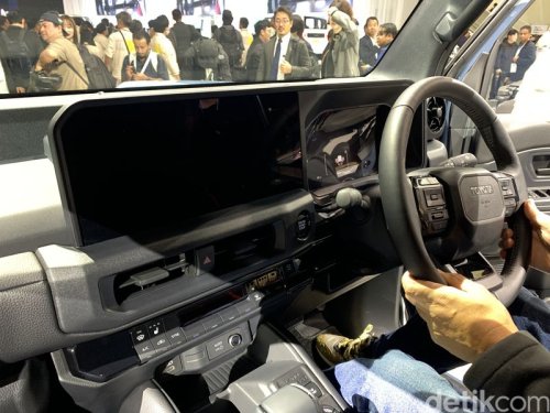 Land Cruiser FJ, LC Paket Hemat dengan 'Rasa Lokal' yang Kuat