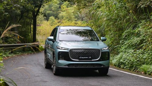 Inilah 5 Alasan LEPAS L8 Layak Dipilih, SUV Premium dengan RPA & APA