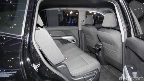 BYD | VinFast | Tantang BYD M6, MPV Listrik 7 Seater VinFast Limo Green Dijual Rp 300 Jutaan