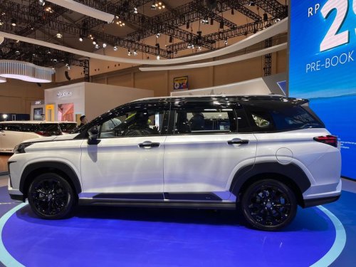 Paket Komplet! Ini Fitur yang Ditawarkan di Veloz Hybrid Varian Tertinggi