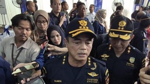 Intip Garasi Bos Bea Cukai yang Janji Berbenah usai Diancam Purbaya