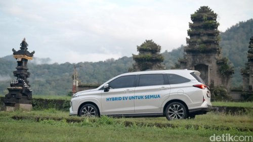 Andai Mobil Hybrid Lebih Murah 10 Persen...
