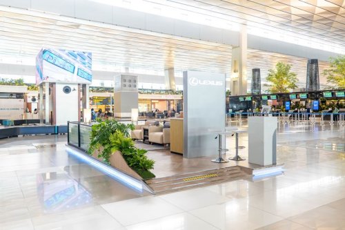 Enaknya Jadi Konsumen Lexus, Libur Nataru Gak Perlu Repot Antre Check-in Pesawat
