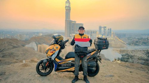 Lintasi 12 Negara, Ini Dokumen yang Harus Dibawa saat Umroh Naik Motor