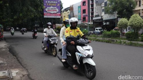 Cuma di Indonesia, Pengendara Lawan Arah Dikasih 'Karpet Merah'