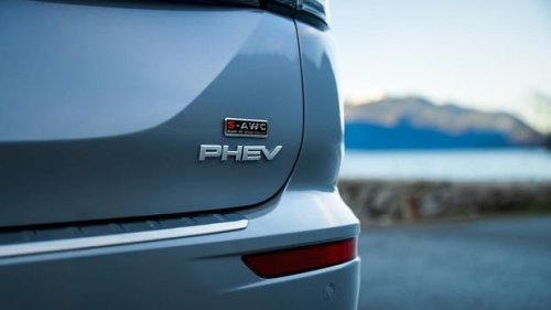 Mitsubishi, Mitsubishi Outlander PHEV 2026 Meluncur, Apa yang Baru?
