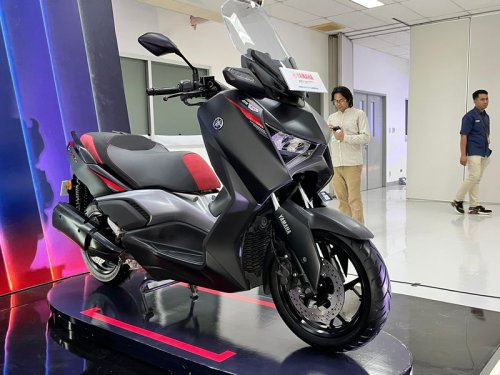Yamaha, Yamaha Luncurkan Nmax dan Xmax Baru dengan Livery Spesial