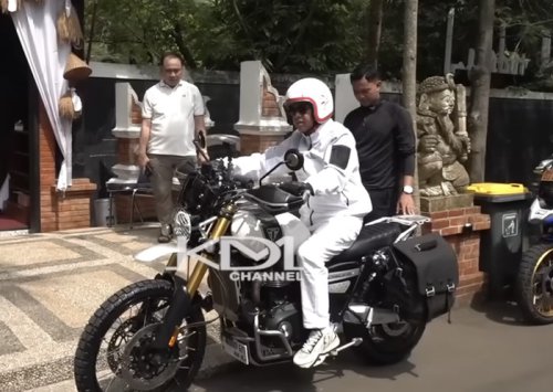 Awas Kaget! Segini Pajak Tahunan Moge KDM yang Dipakai untuk Blusukan