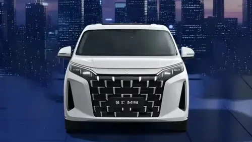 BYD, BYD Rilis MPV Pintu Geser buat Taksi Online