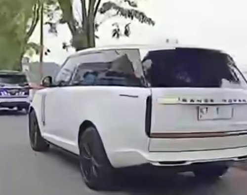 Katanya Dikembalikan, Gubernur Kaltim Kok Pakai Range Rover Berpelat KT 1?