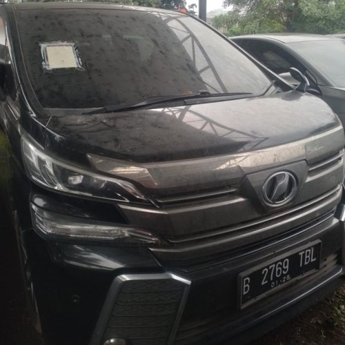 Lelang Toyota Vellfire Mulai Rp 100 Jutaan Tanpa STNK-BPKB, Minat?