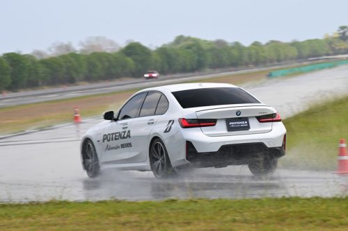 Merasakan Ban Baru Bridgestone buat Mobil Sport, Grip-nya Mantap!