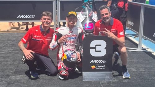 Veda Ega Jadi Orang Indonesia Pertama di Podium Moto3: Alhamdulillah!