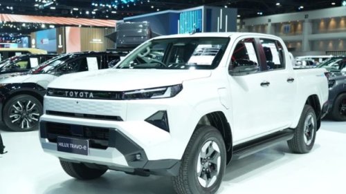 Toyota, Toyota Hilux, Toyota Luncurkan Hilux Terbaru, Ada Versi Listriknya!