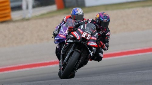 Selebrasi Wheelie Jorge Martin, Eh Malah Nyungsep!