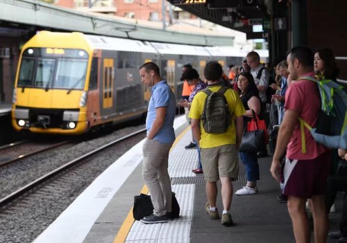 Krisis BBM, Australia Gratiskan Transportasi Umum