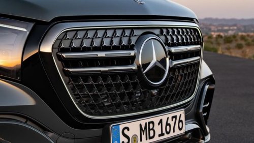 Mercedes-Benz GLS, Mercedes-Benz GLS Terbaru Meluncur, SUV Sultan yang Makin Canggih dan Buas!