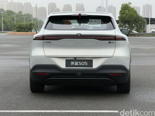 Jajal Langsung Changan Deepal S05 REEV di China