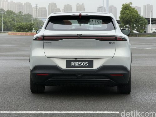 Jajal Langsung Changan Deepal S05 REEV di China