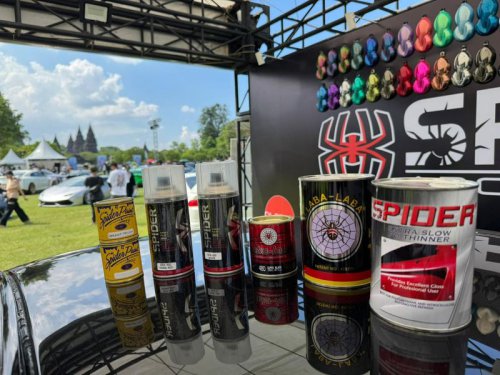 Ada Cat Mobil Nuansa Nusantara Berstandar Dunia