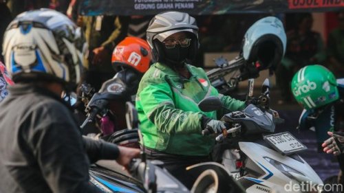 Biaya Aplikasi Dipangkas, Apakah Tarif Ojol Bakal Naik?