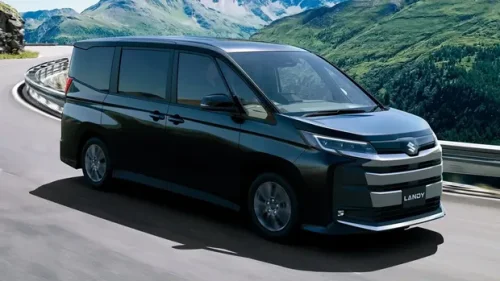 Mobil Baru Suzuki Ini Sekarang Muat 8 Orang, Tampangnya Masih Mirip Noah