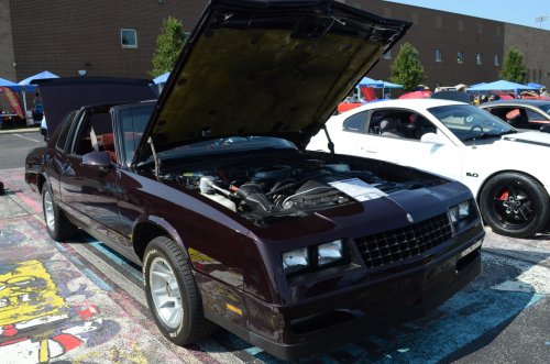 A Car Show to Support First Responders