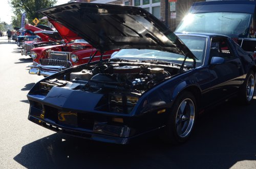 Camaro Ponied into North College Hill.