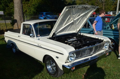 Falcons Flew to the Pumpkin Run
