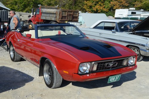 Mustangs At the Pumpkin Run Nationals