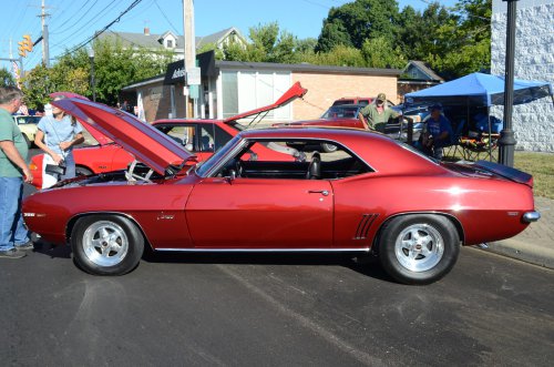 Camaro Ponied into North College Hill.