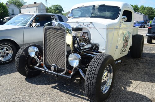 Variety At Rollin' On the River