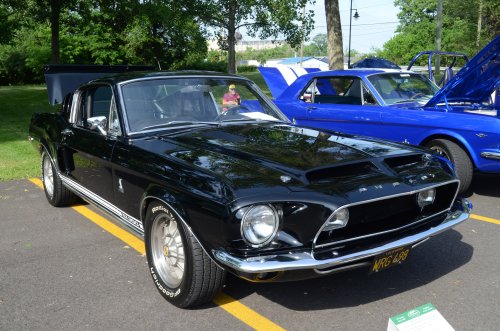 New and Old at the Annual Syrian Shrine Car Show