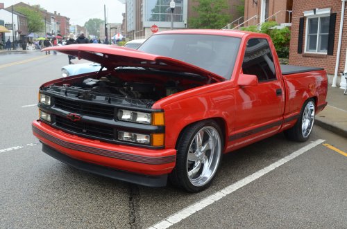 Trucks In Lawrenceburg