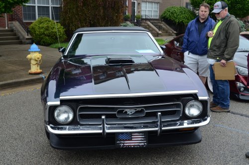Mustangs Rode Into Lawrenceburg