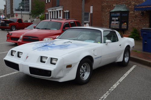 Pontiac Helped to Fight ALS