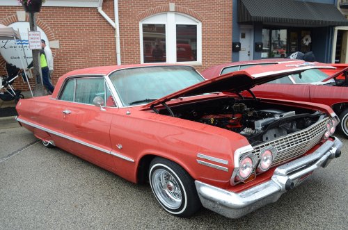 Low Riders in Lawrenceburg