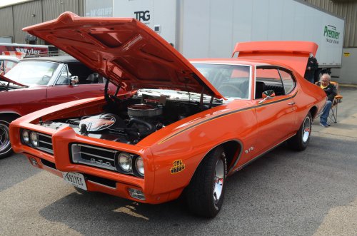 Pontiac At the All-GM Show