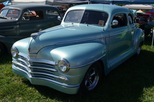 Cars Flood the Clermont County Fairgrounds