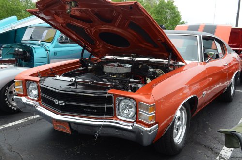 Beautiful Weather Brings Out Beautiful Automobiles