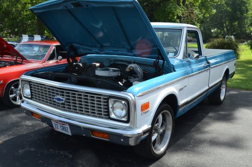 Hot Summer Day for the Bethel Baptist Church Car Show