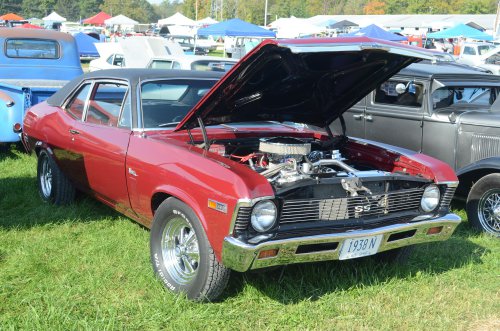 Plenty of Chevy at the Pumpkin Run