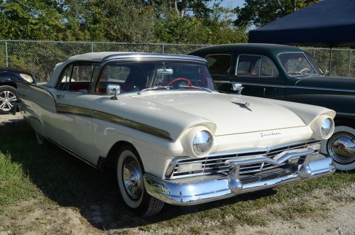 A Perfect Weekend to Show Off Cars