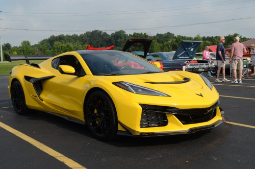 Boys and Girls Ranch Benefits from Car Show