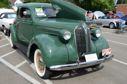 Classics Abound in Deer Park